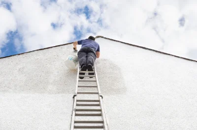 Peinture extérieure au Mung — façades et ravalement